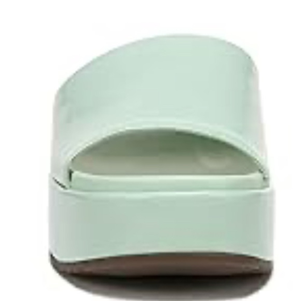 NIB [Vionic] Trista Slide Platform Sandals in Menta Patent (green) Womens 7 or 8 - Picture 6 of 17